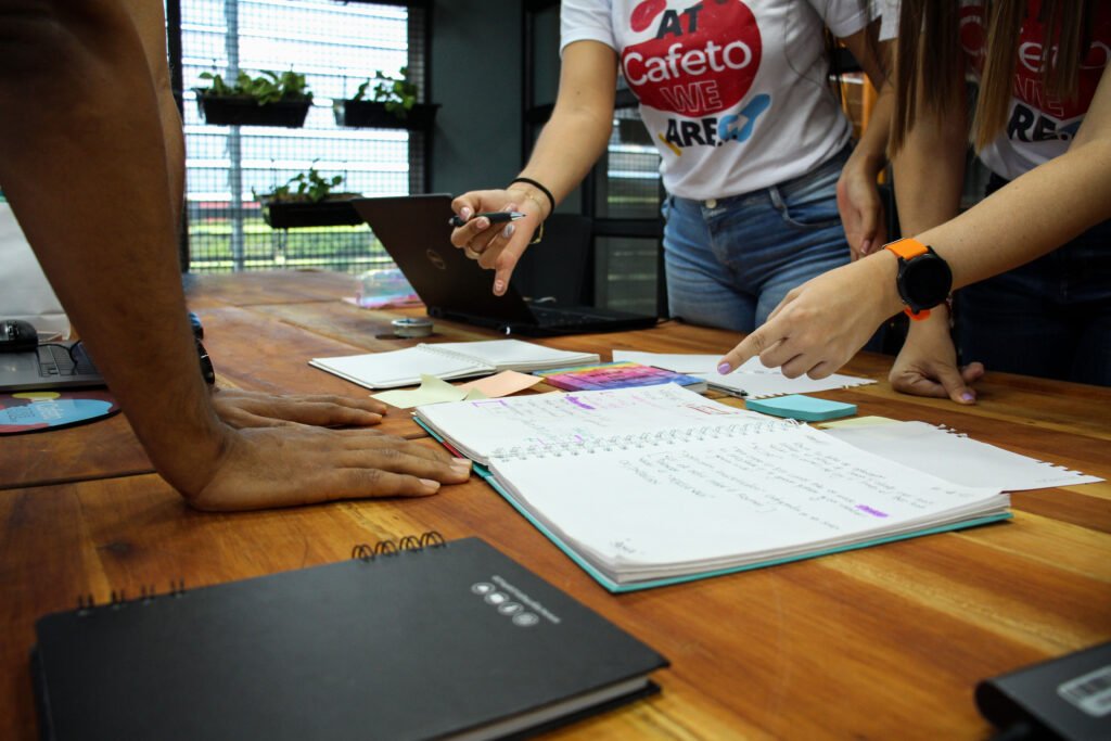  staff augmentation vs software outsourcing